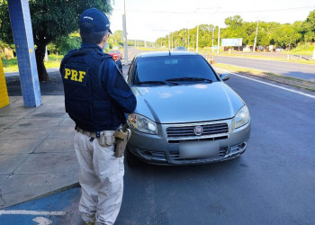 PRF recupera veículo tomado de assalto em Teresina nas imediações da EXPOAPI